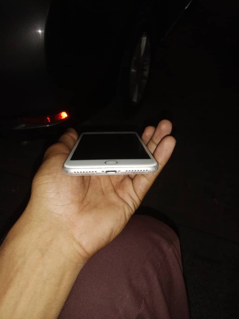 iPhone 7plus PTA Approved 2