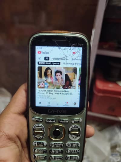 G FIVE style phone dull sim  2 ram 16 GB  03363830507