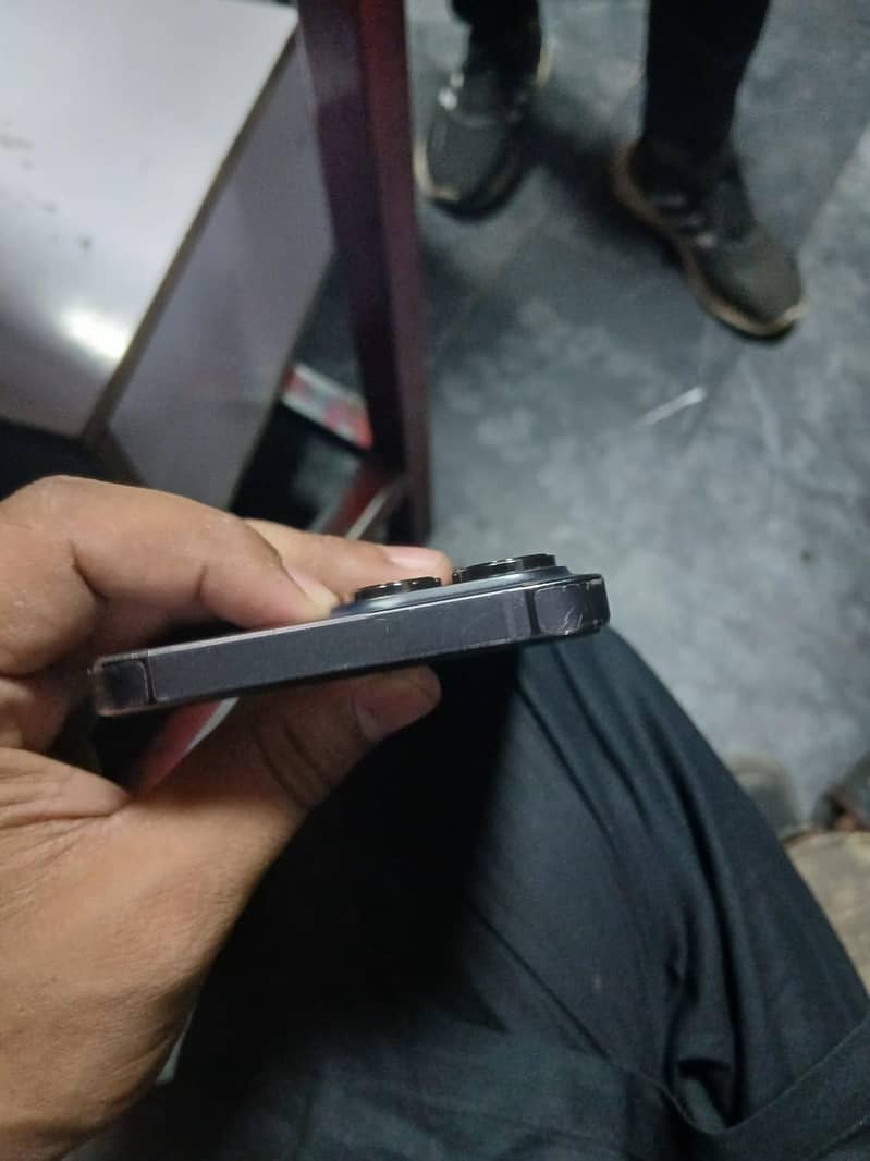 iphone 14 pro max 3