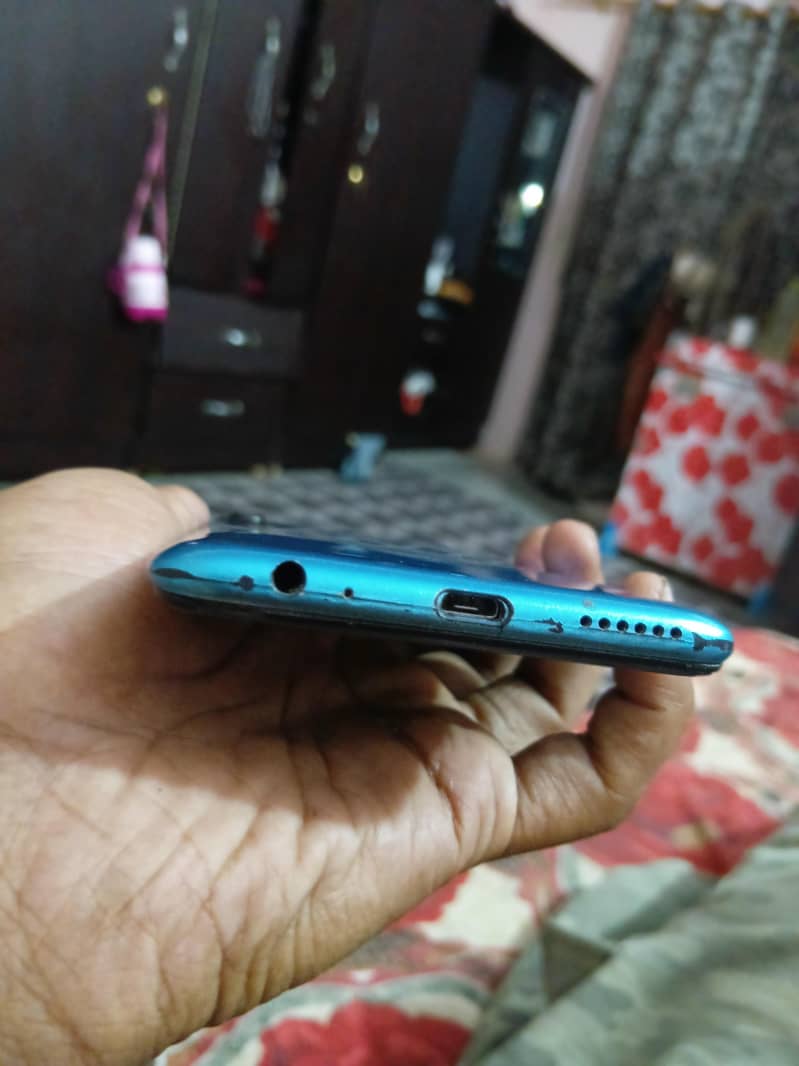 Tecno Spark 4 2