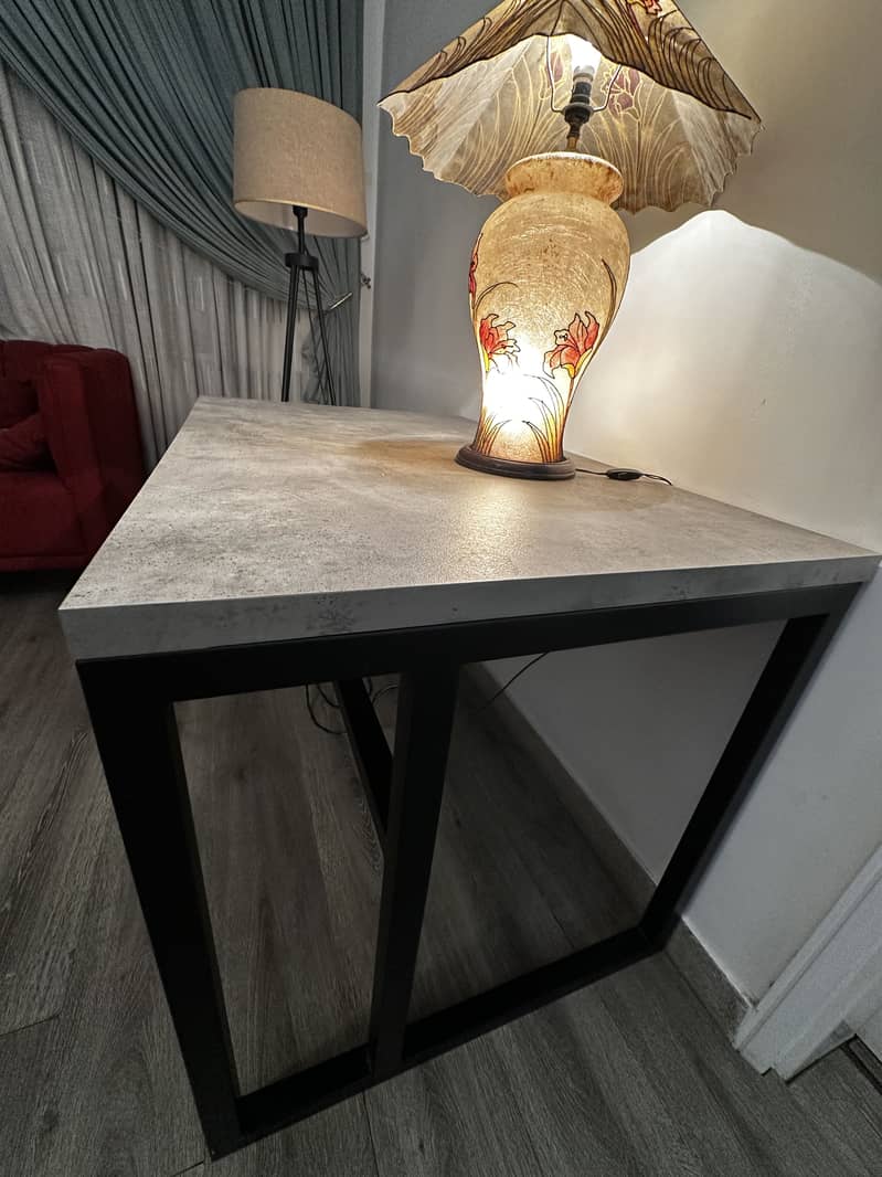 Office table 9