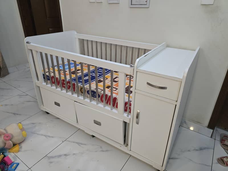 Baby Cot 0