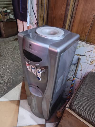 water despenser