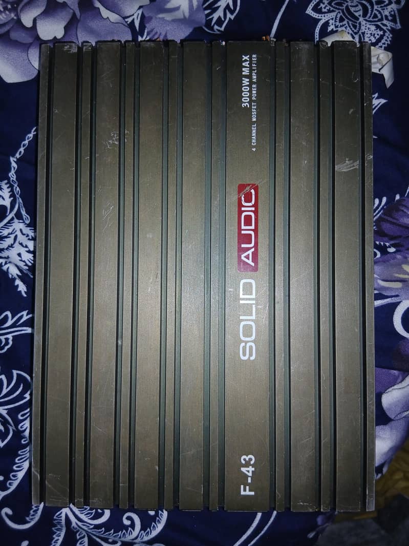 Solid Audio Amplifier Kenwood Speakers 2