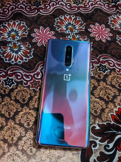 im selling my oneplus 8 good condition pta aproved