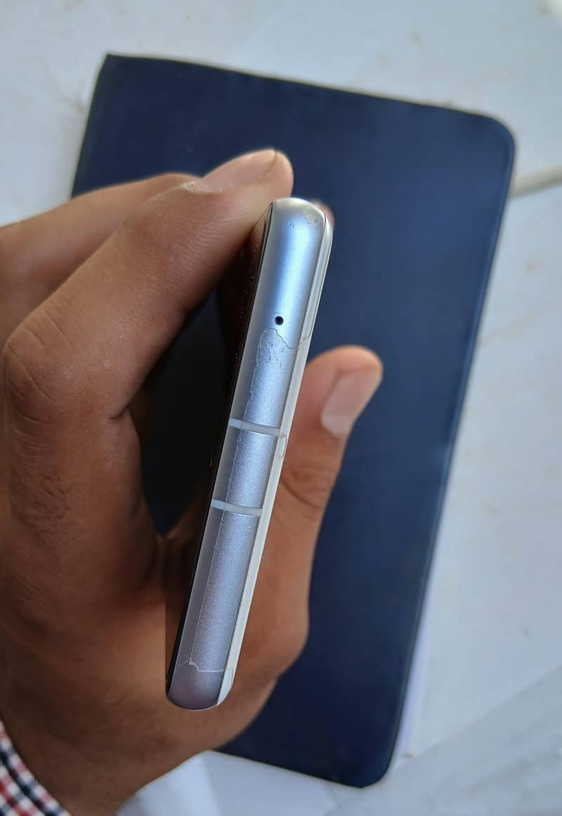 google pixel 7a 6