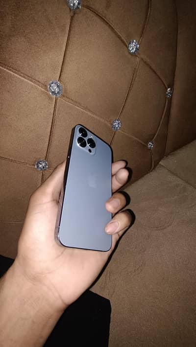 iphone 13 pro max,256gb,battery health 76%