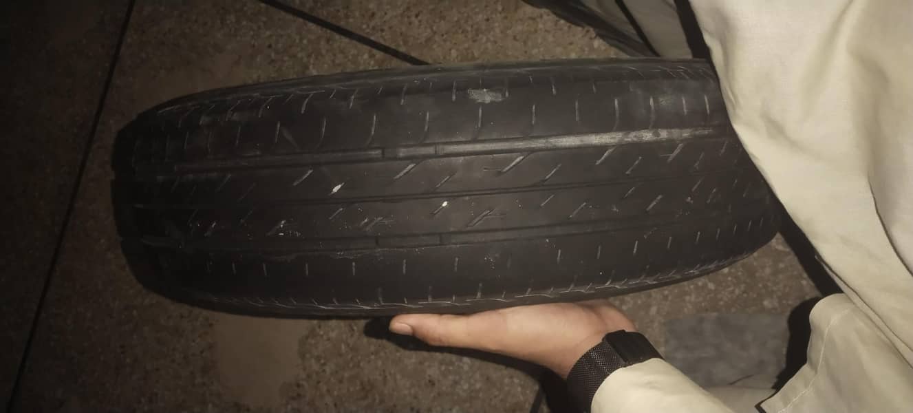 Tyre R13 1