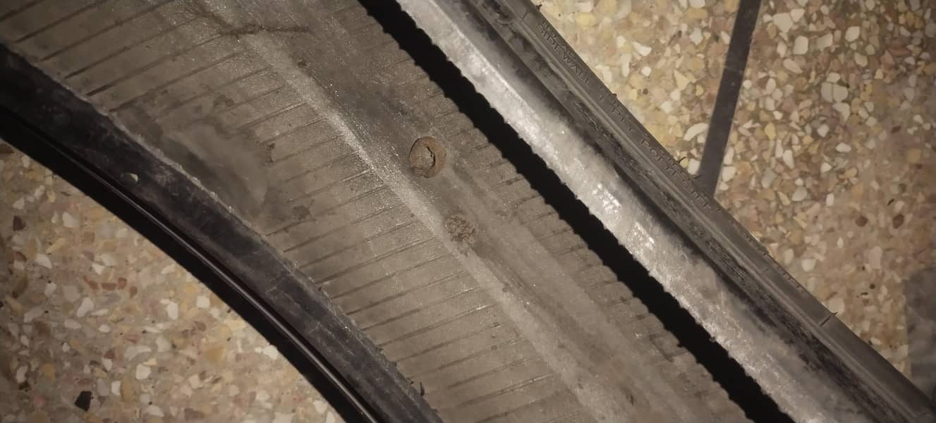 Tyre R13 4