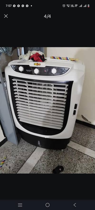 ECM 6500 plus with water bottle