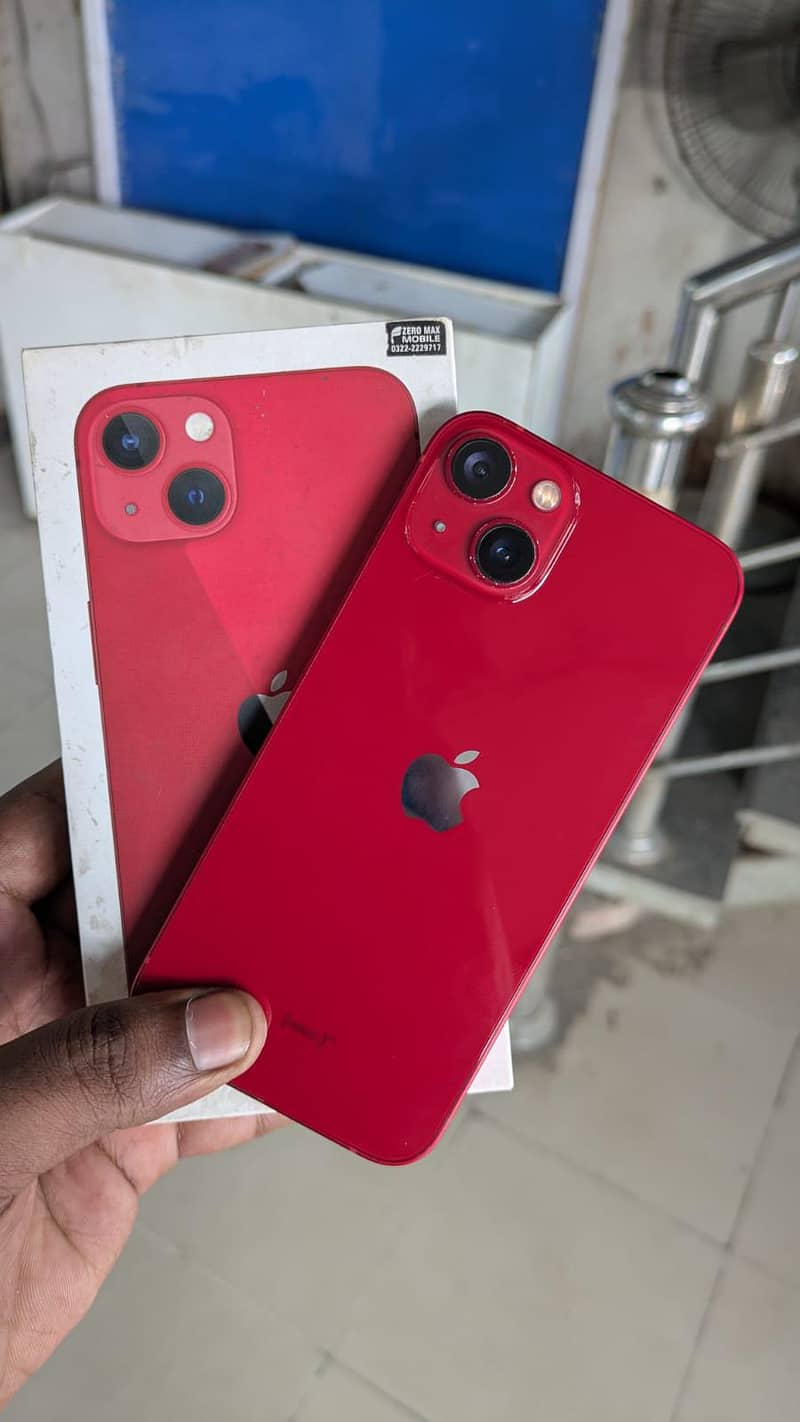iPhone 13 0