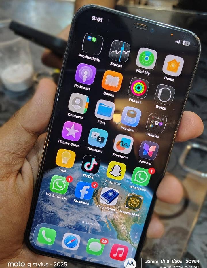 iPhone 12pro max 1