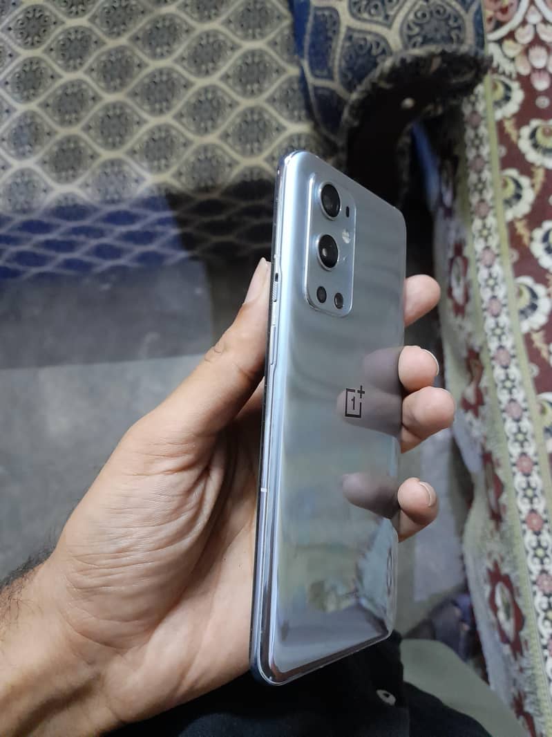 OnePlus 9 pro dual sim 1