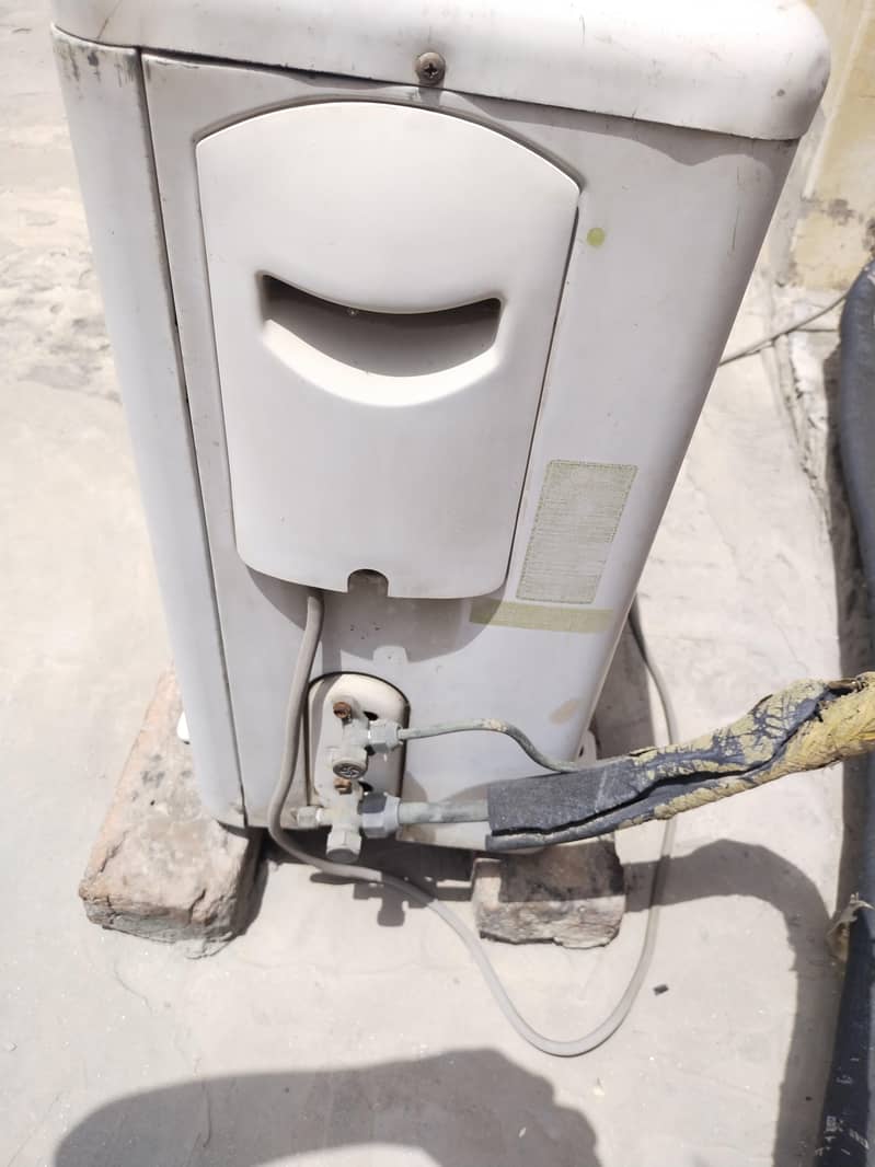 Air conditioner 4