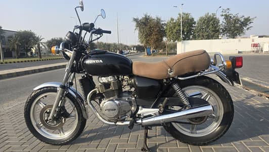 Honda CB 400 Twin
