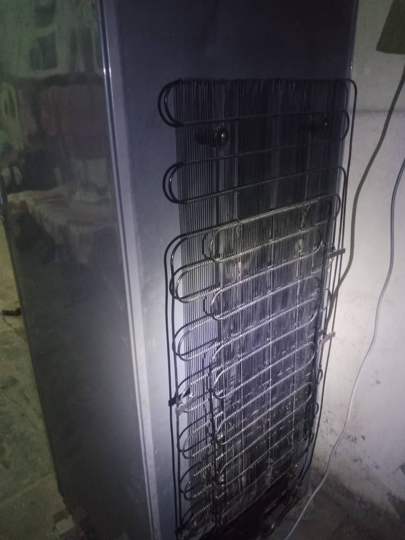 ایک عدد فرج ڈالنس استعمال شدہ 6