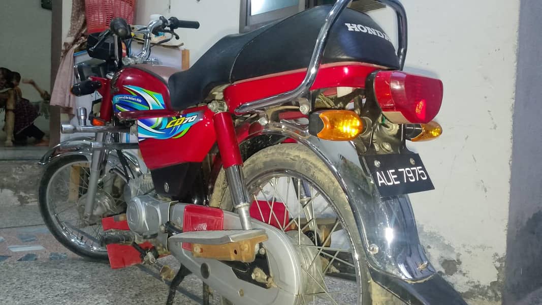 CD 70 good condition 2