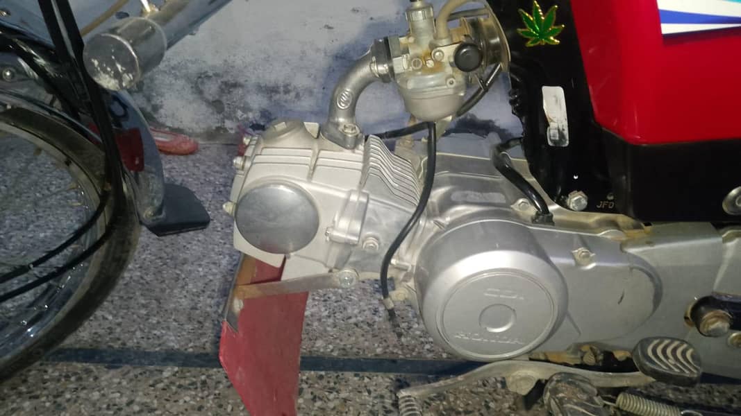 CD 70 good condition 9