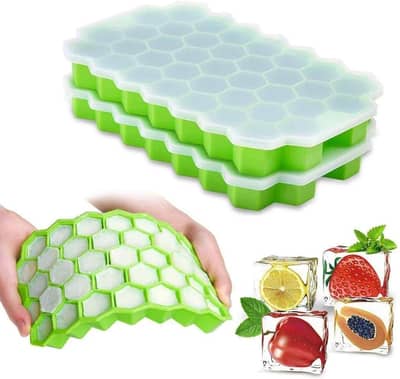 4 In 1 Ice Cubes Container Color: Green