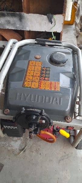 HYUNDAI GENERATOR 3.5KV