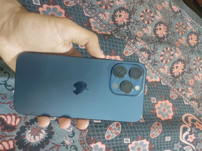 Iphone 15 pro max 0