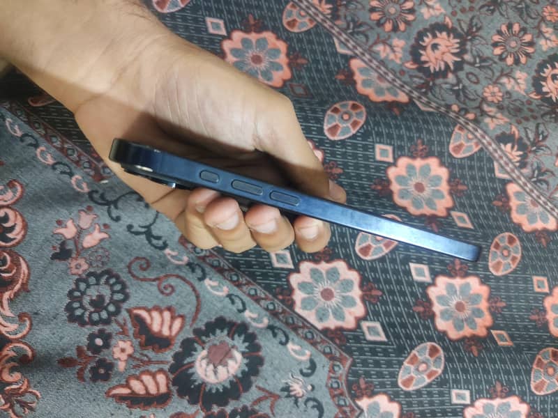 Iphone 15 pro max 5
