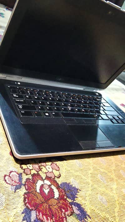 Dell leptop for sale