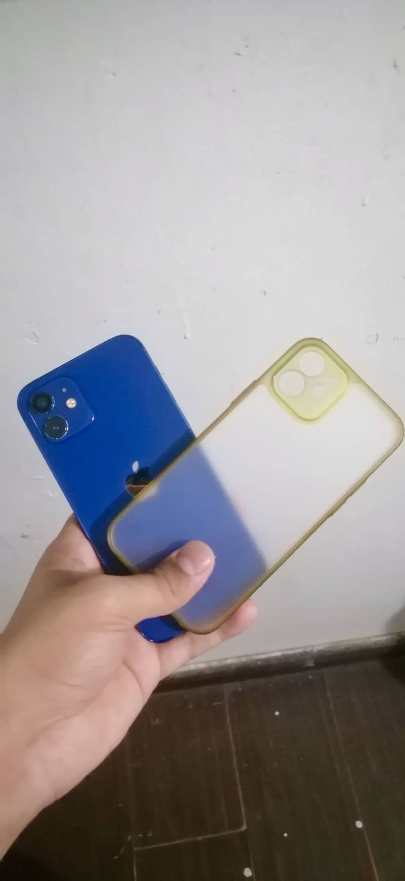 iPhone 12 1