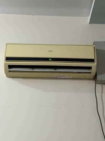 Ac 1 tone good condition