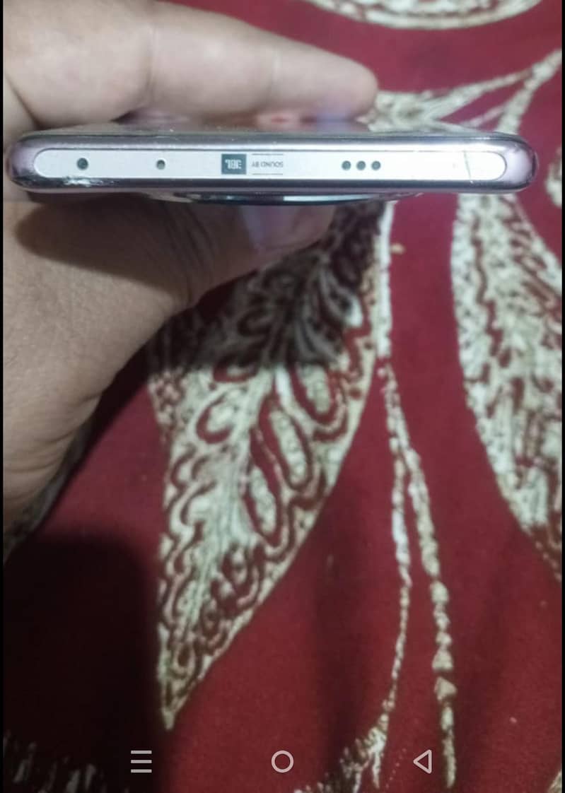 Infinix Zero 40 4