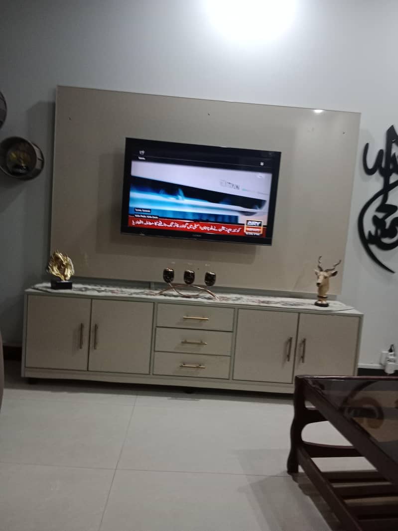 SONY 45"LCD 1