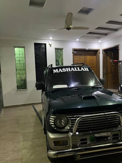 Mitsubishi mini Pajero 3 door