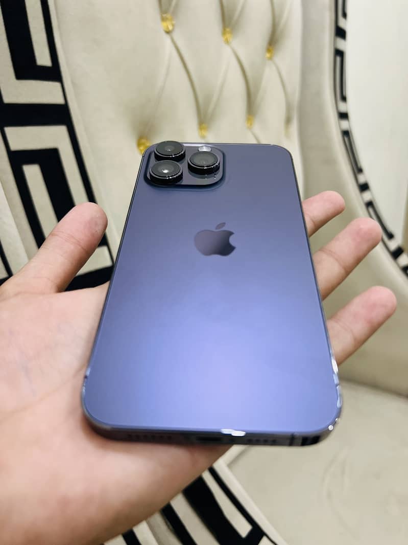 Apple iPhone 14 Pro Max 3