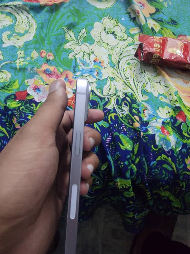 iphone 14 4
