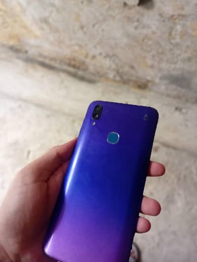 vivo v11i