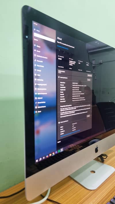 iMac 18,3 (Retina 5K, 27-inch, 2017)