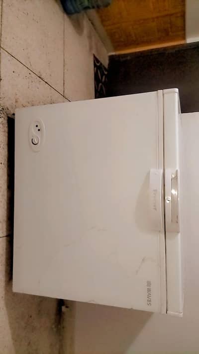 waves deep freezer model no_ 310 for sale