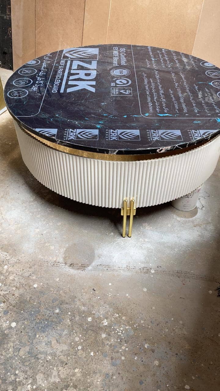 center tables 0