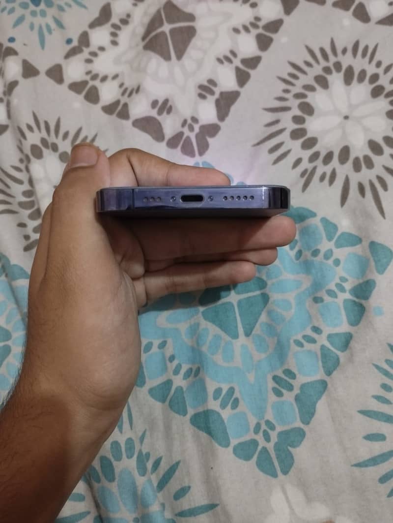 IPHONE 14 PRO 3