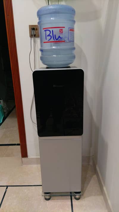 dawlance water dispenser 10/10