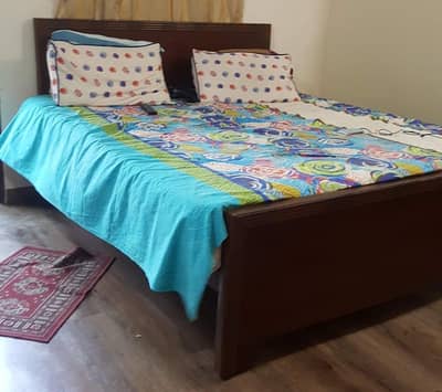 king bed