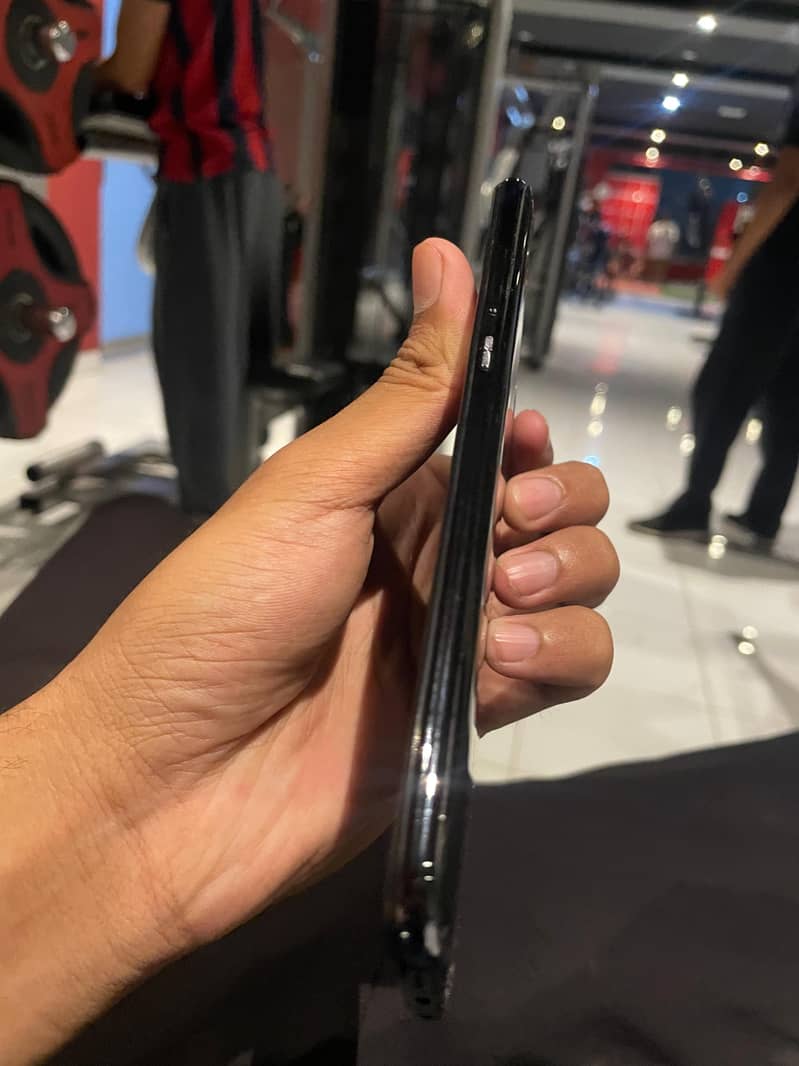 Huawei nova 3i 4