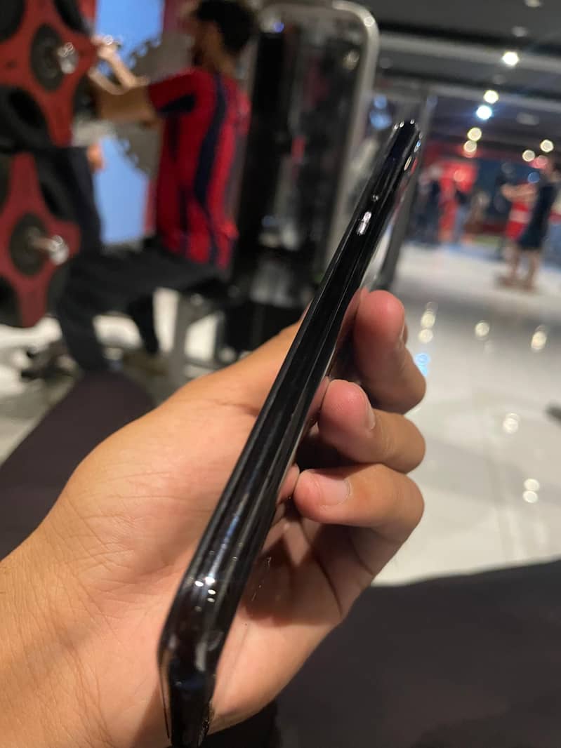 Huawei nova 3i 6