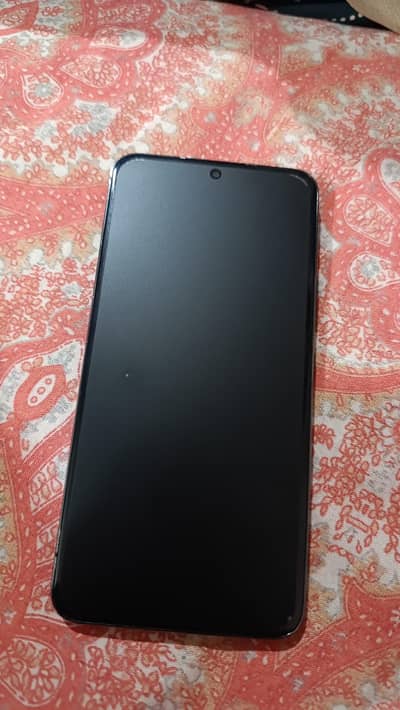 Samsung S22 (Black / 256 GB)