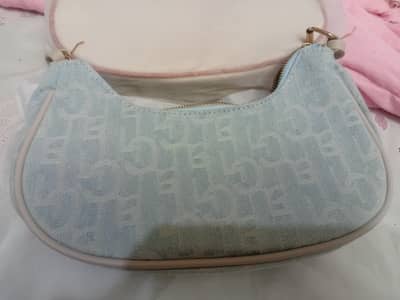 Brand new shoulder bag
