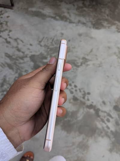 Google pixel 8