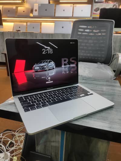 MACBOOK PRO 2020