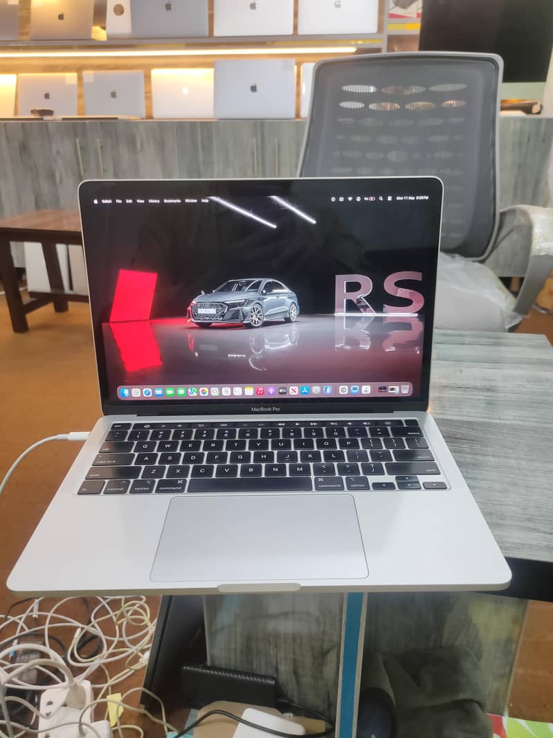 MACBOOK PRO 2020 4