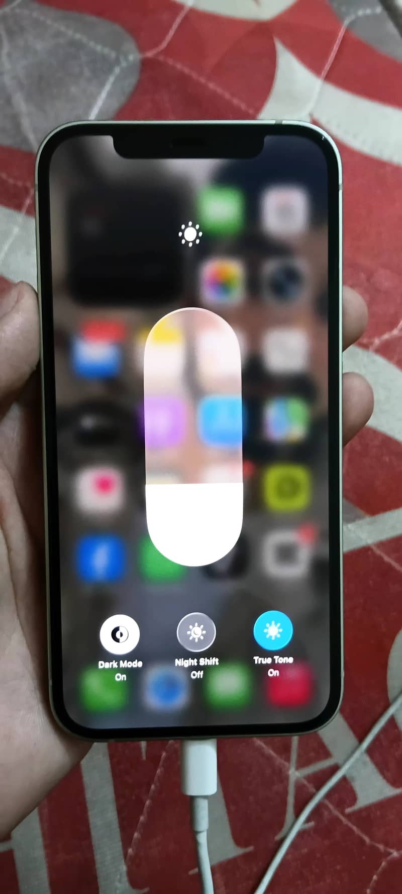 iPhone 12 0