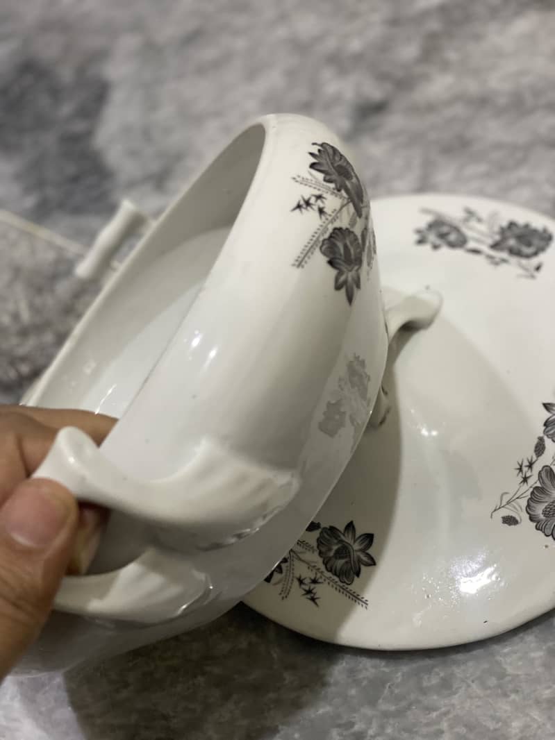 Marble dinner set 2